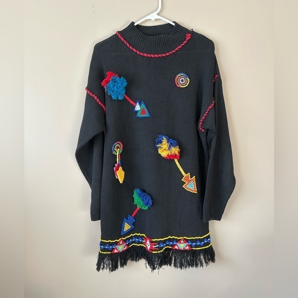 Vintage Victoria Jones Black Beaded Arrow Fringed Long Sleeve Sweater size Large